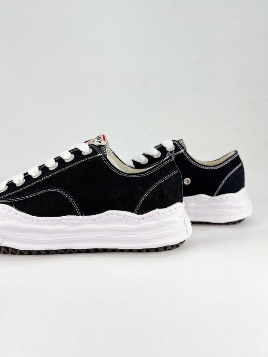 MMY/Maison Mihara Yasuhiro Original STC Sole Leather Low-cut sneakers main image 2